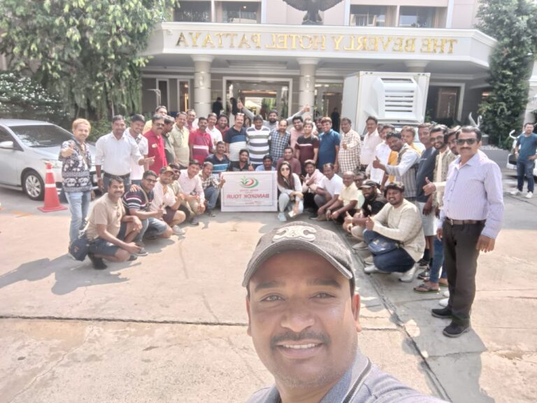 Provin group tour photograph 4