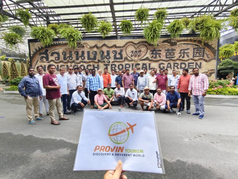 Provin group tour photograph 8
