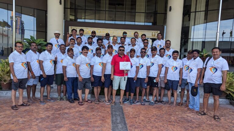 Provin group tour photograph 17