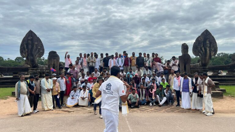Provin group tour photograph 101