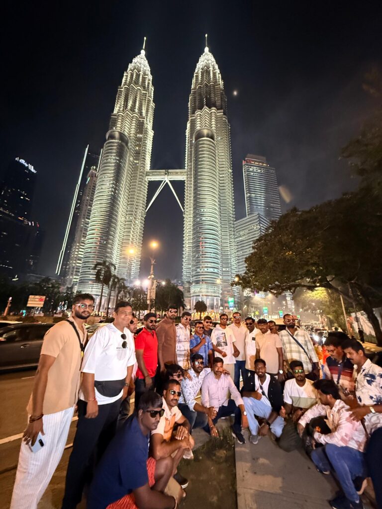 Provin group tour photograph 104
